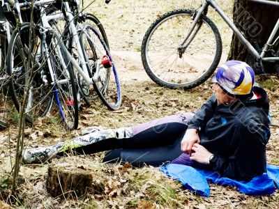 The bicyclist on rest