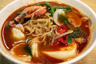 Seafood noodles