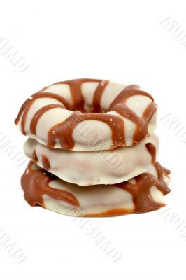 Creme and chocolate cookie