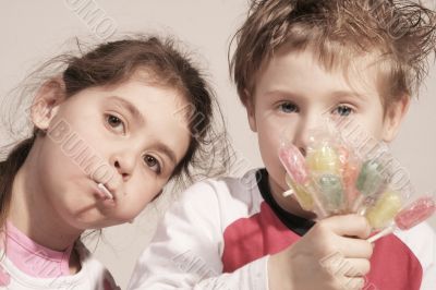 children with lollis