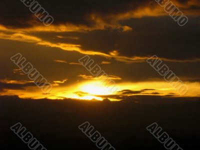 dawn golden sunrise valley