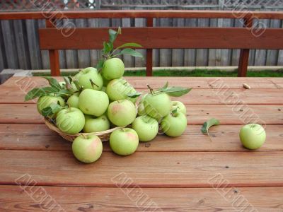 Green apples