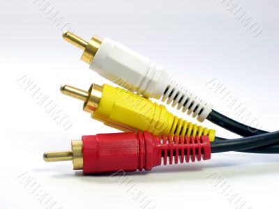 RCA-style A/V cables