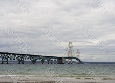 Mackinaw bridge