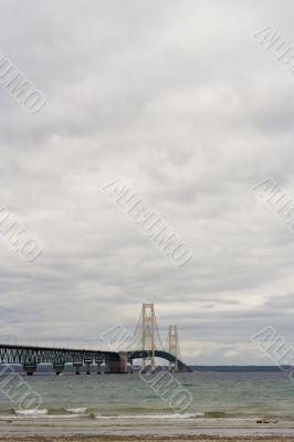 Mackinaw bridge