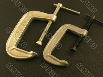 Holding clamps