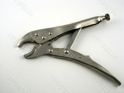 Pliers