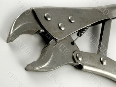 pliers