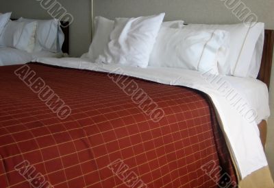 hotel beds