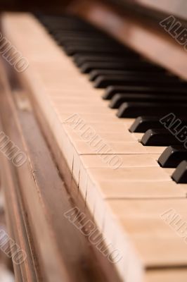 piano