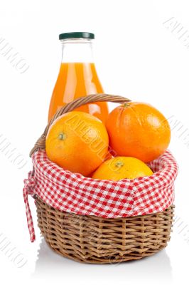 Oranges and fresh juice