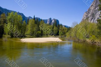Yosemite Water Falls