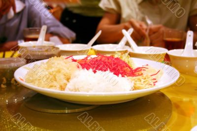 Chinese yee sang