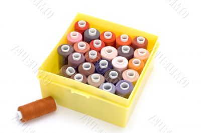 Box for thread