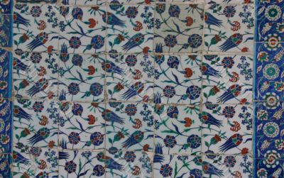 Iznik tiles, intricate patterns