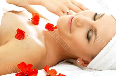 red petals spa #4
