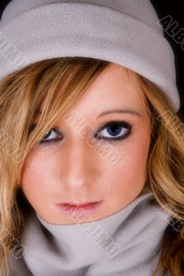 girl in hat