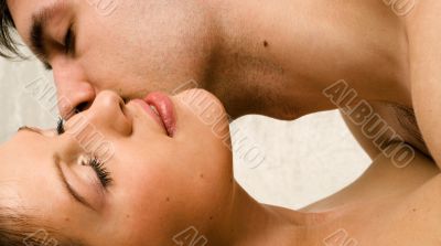 kiss