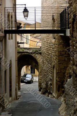 Architectural constrast