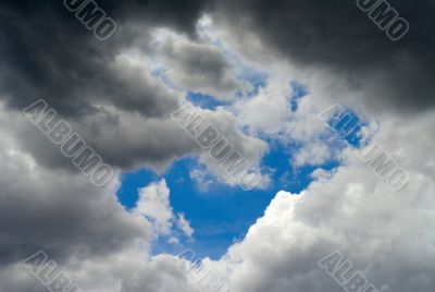 Clouds & sky