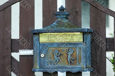 Letter box
