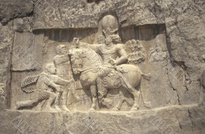 Roman Emperor Valerian submits