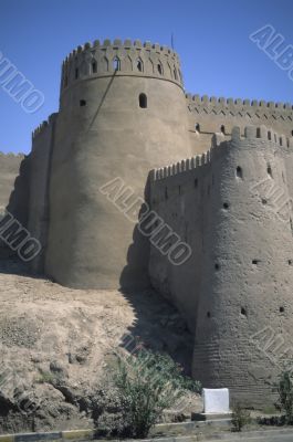 Outer walls towers