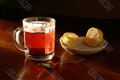 tea with lemon