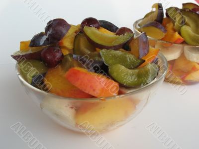 Salads of fruits