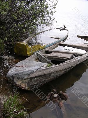 Half-submerged boats 1