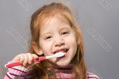 Clean teeth