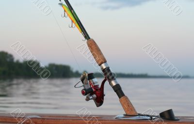 fishing reel