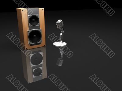 Microphone with speaker