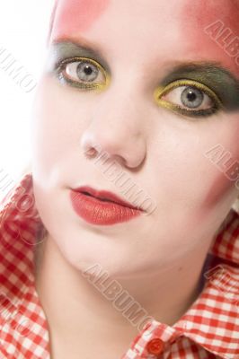 heavy red make up