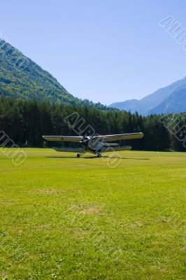 Russian Biplane Antonov