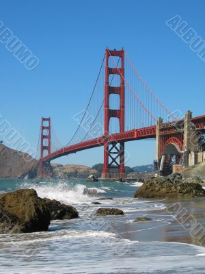 Golden Gate Bridge