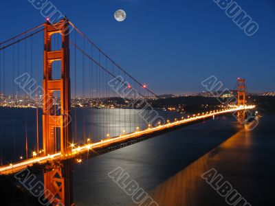 Golden Gate Bridge