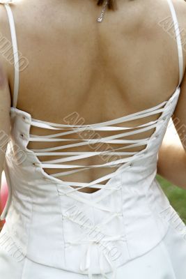 traps on back