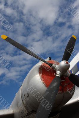 Airplane propeller