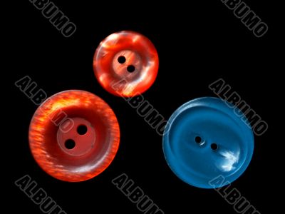 three buttons