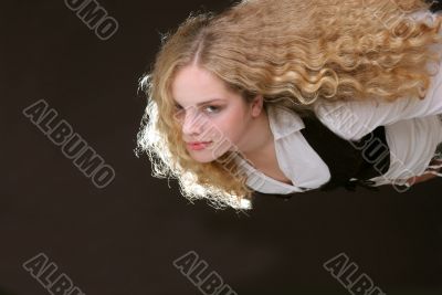 fluing angel