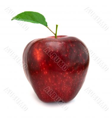 red apple