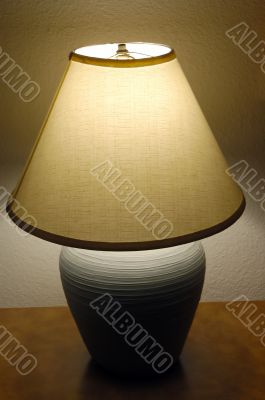 Moody Table lamp