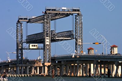 liftbridge for boat traffic