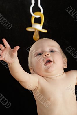 baby with the dummy