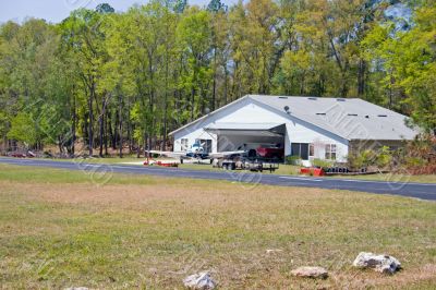 airpark hangar house