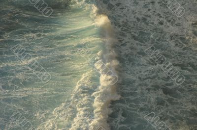 breaking wave