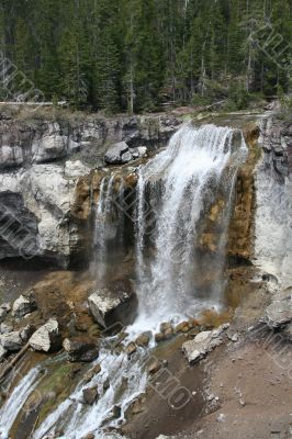 Paulina Falls