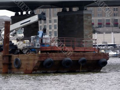 floating crane