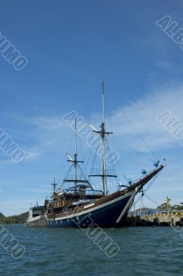 sailing ship